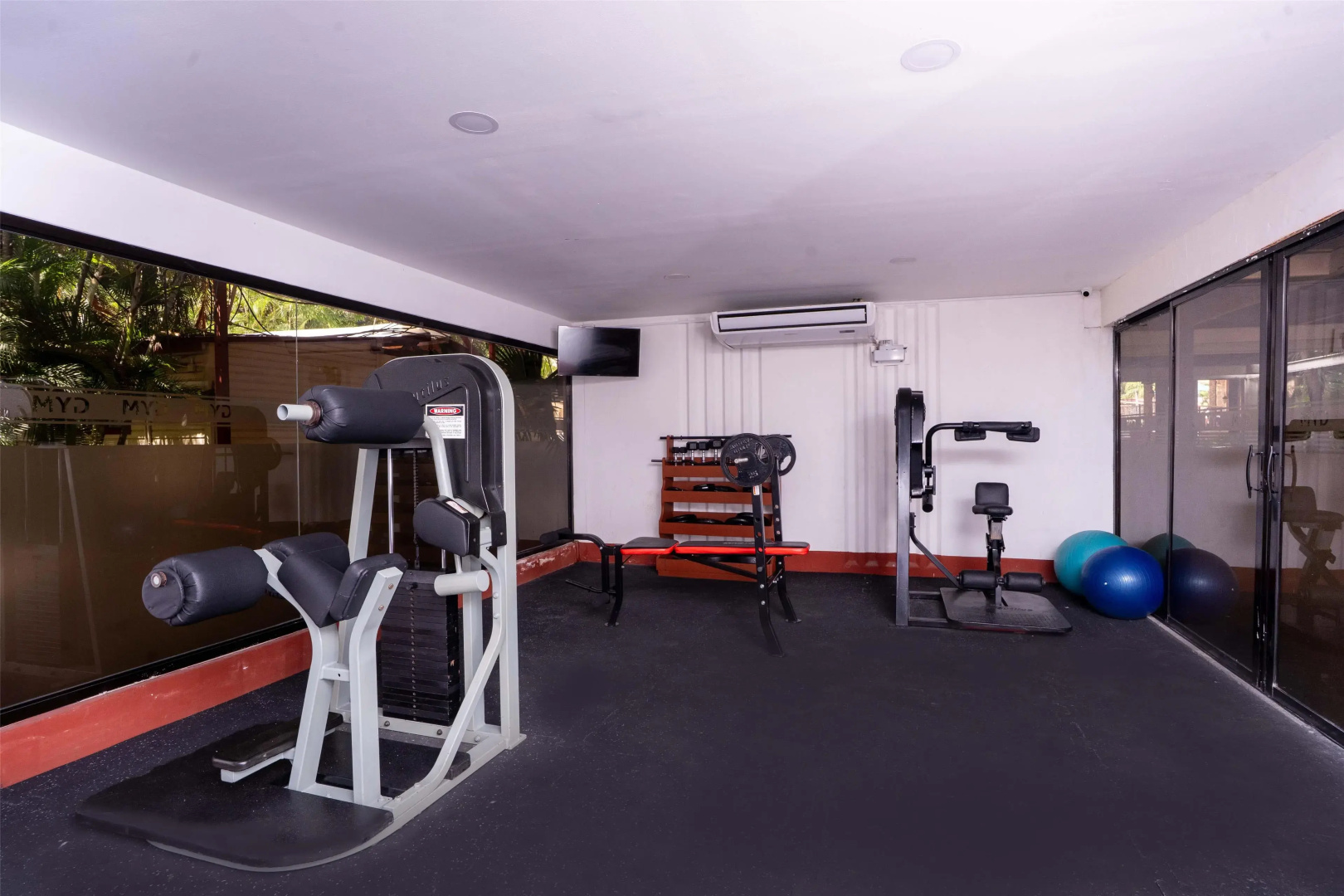 Best Western Las Mercedes Airport