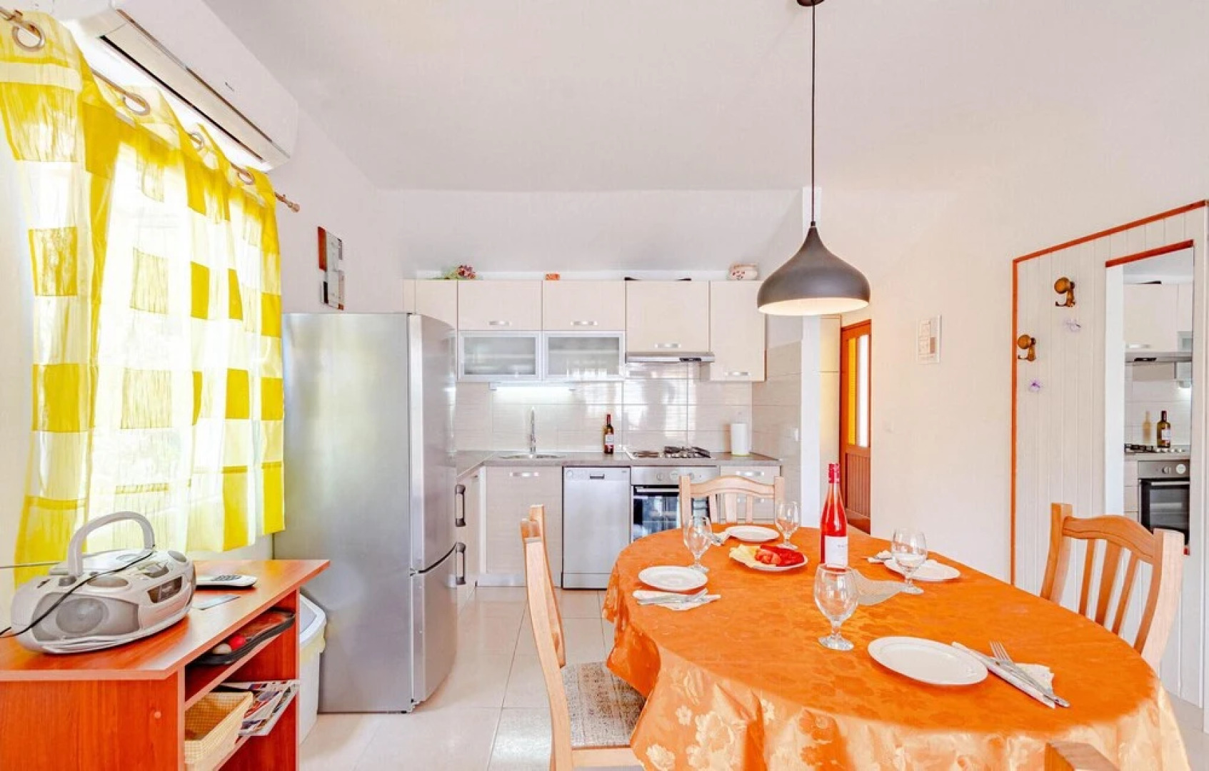 Stunning Home in Prigradica With Wifi and 4 Bedrooms