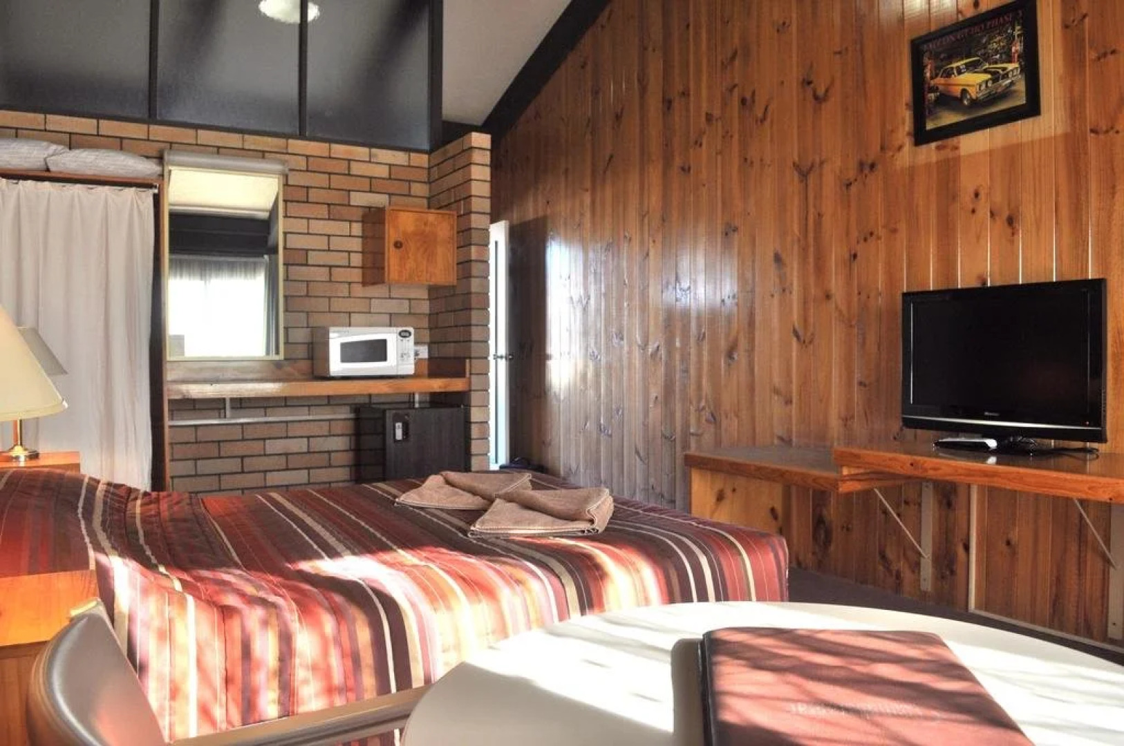 All Travellers Motor Inn