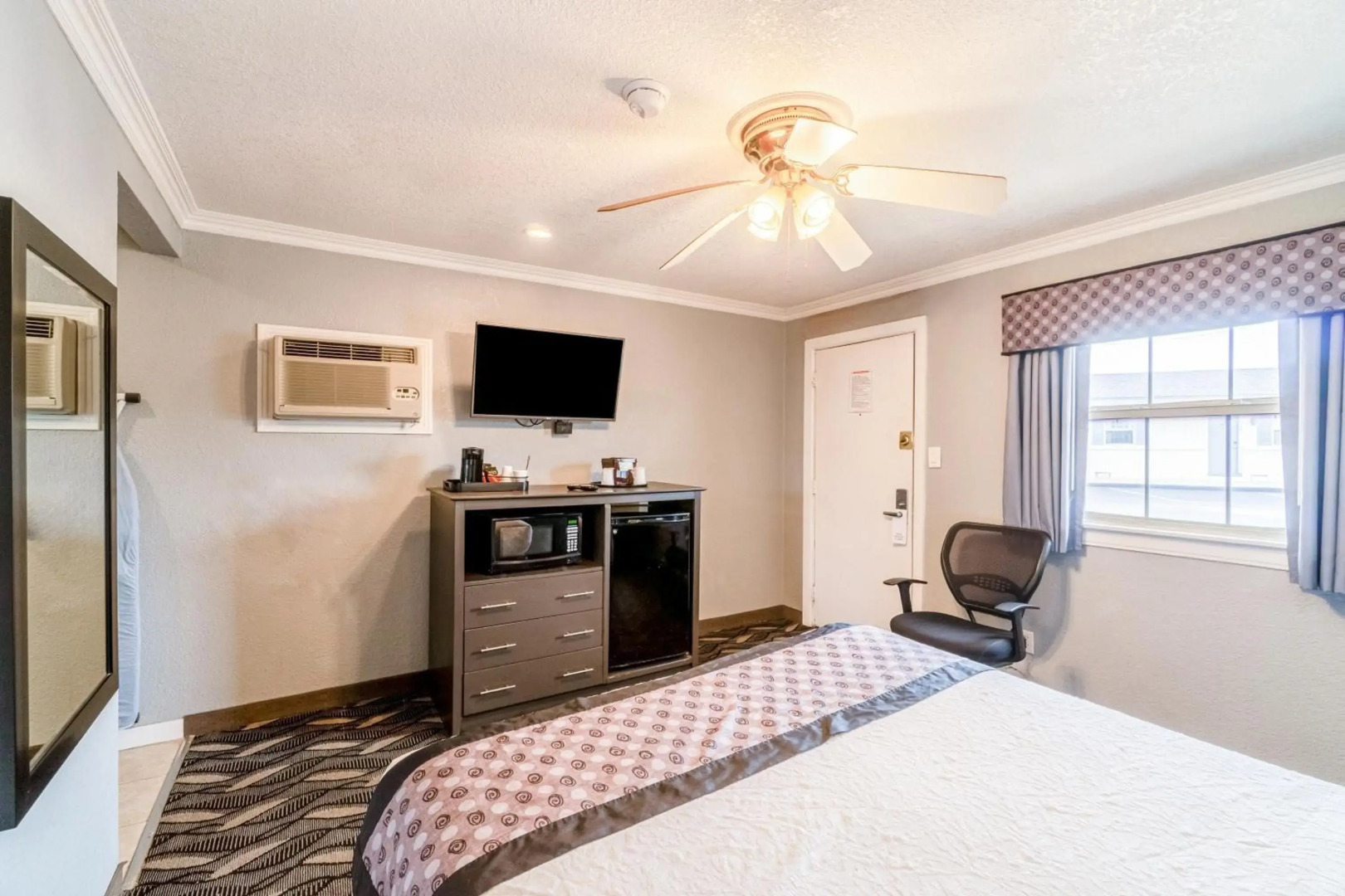 Purple Sage By OYO Snyder TX