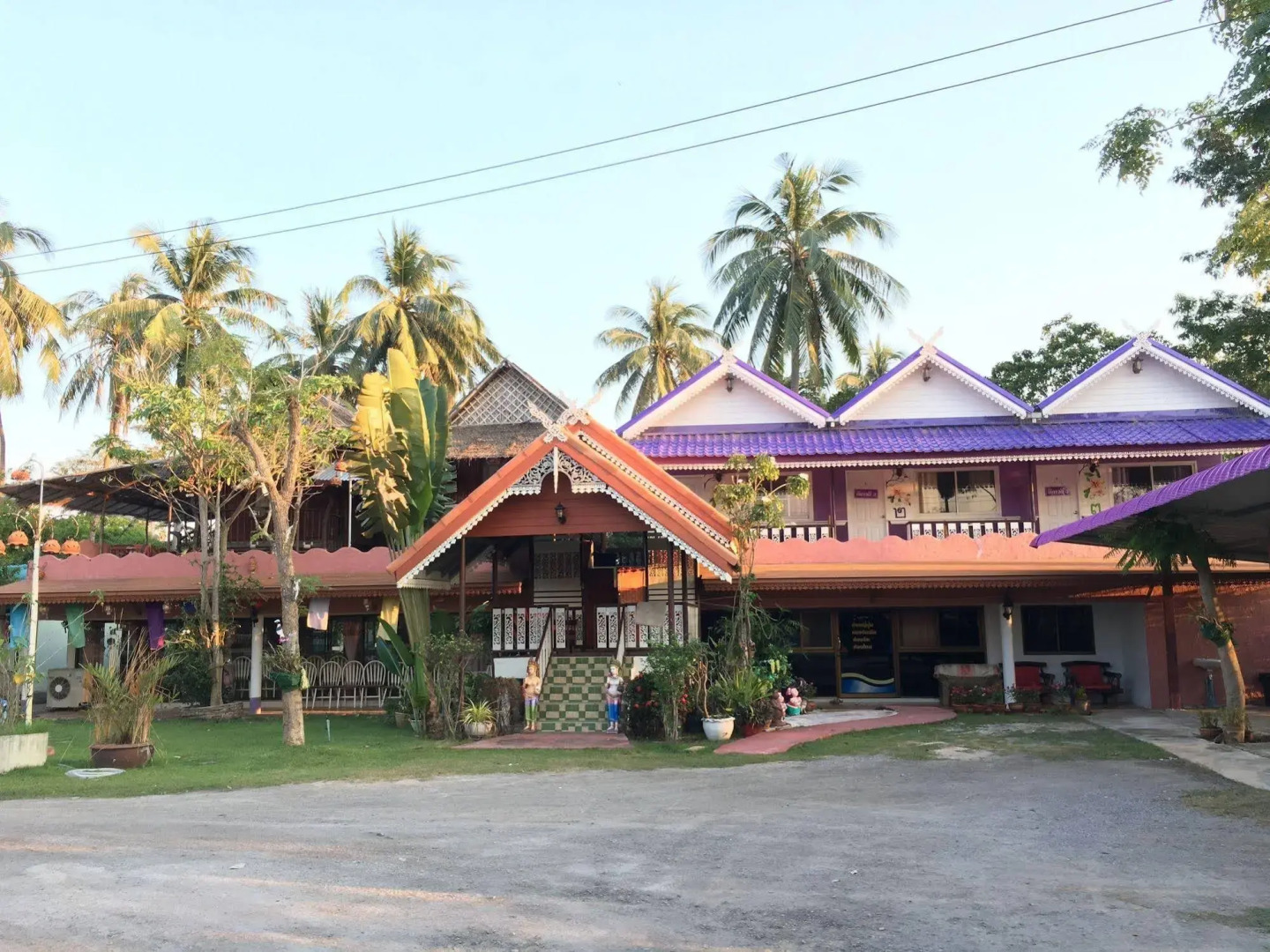 Baandin Resort and Restaurant