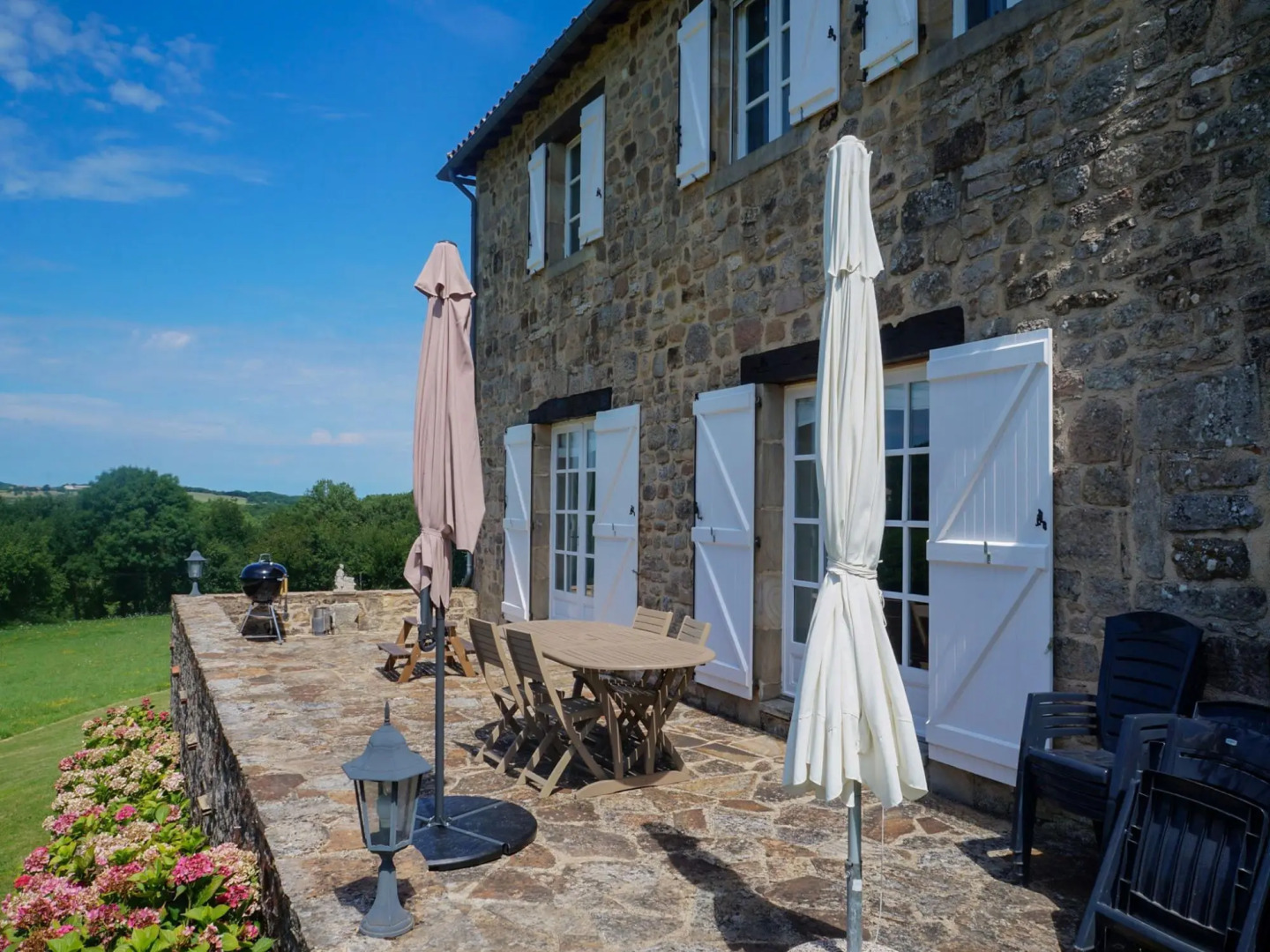 Superb Holiday Home in Saint-Beauzile with Private Pool