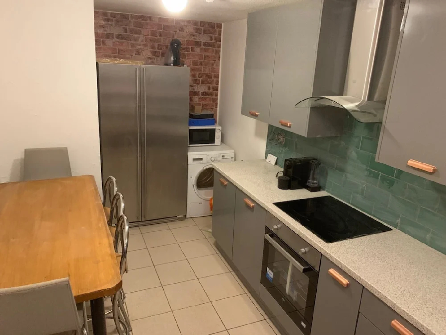 New Cross Mews 4 Bedroom 2 Bathrooms Fast Wifi Parking Sleeps up to 12