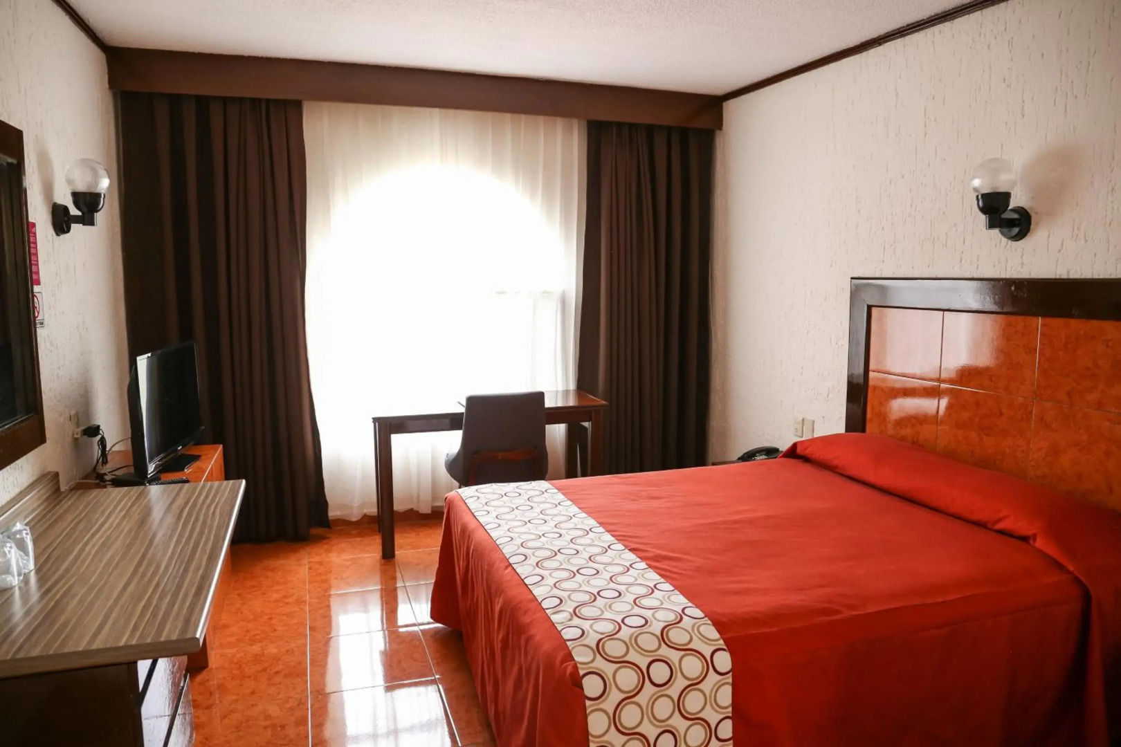 Hotel & Suites Villa del Sol