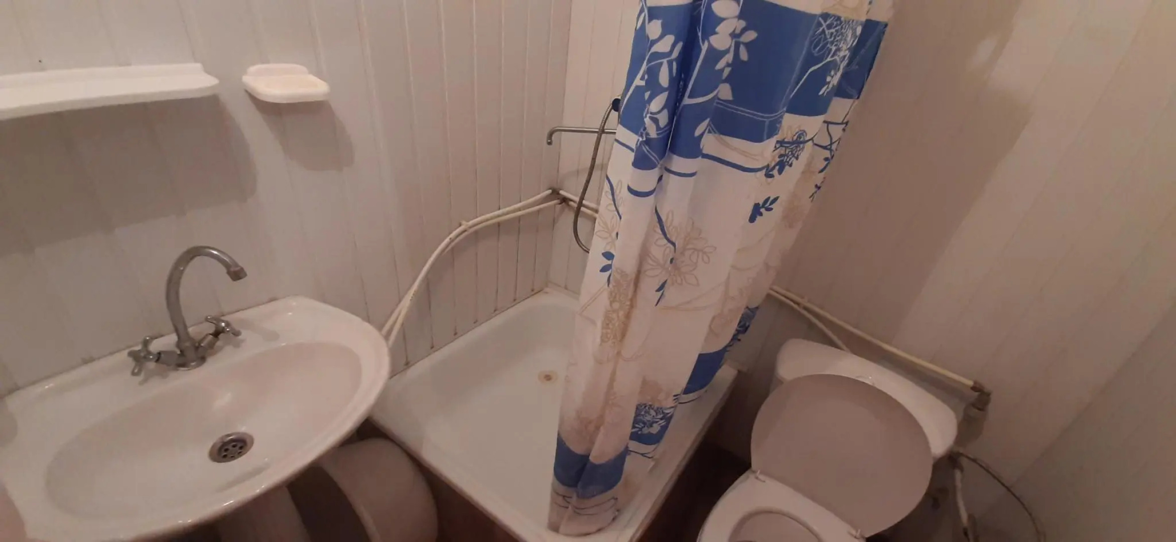 Золотая бухта