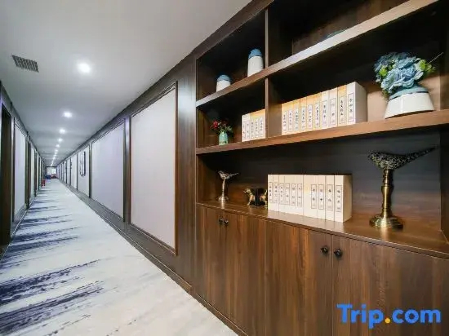 Ruixi International Hotel (Guang'an Railway Station Branch)