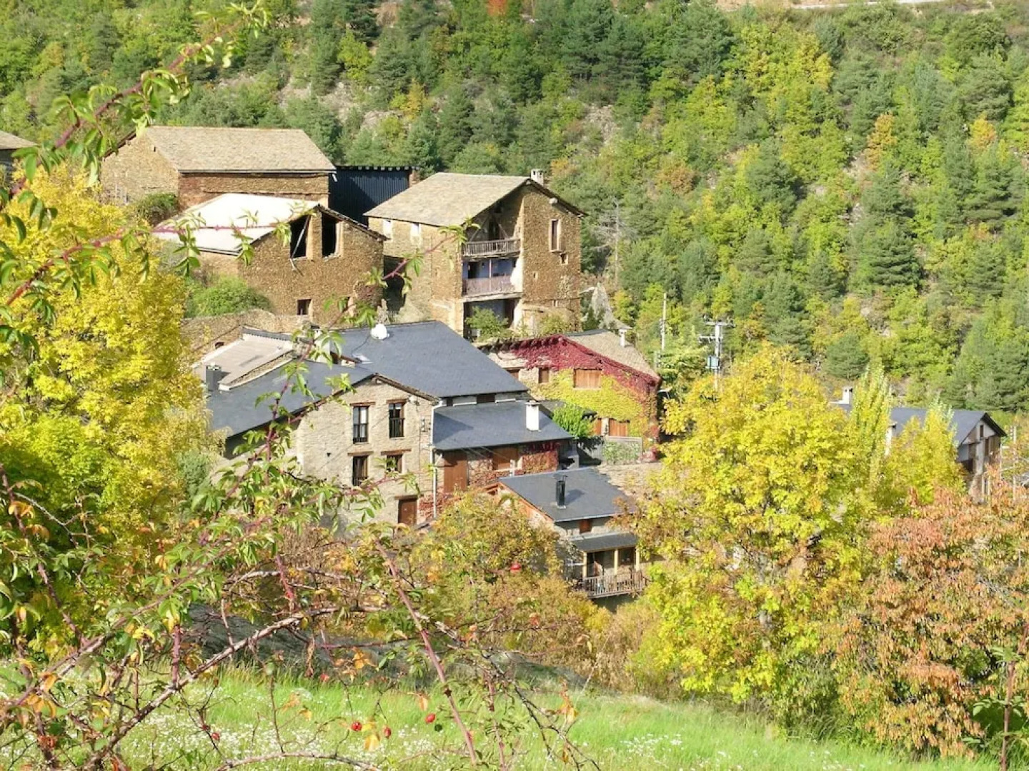 House With 3 Bedrooms in Turbiàs, With Wonderful Mountain View, Furnis