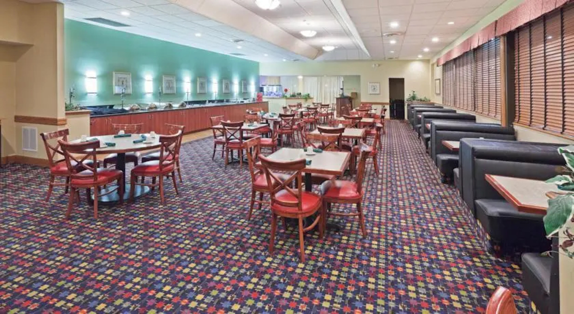 Holiday Inn Park Plaza