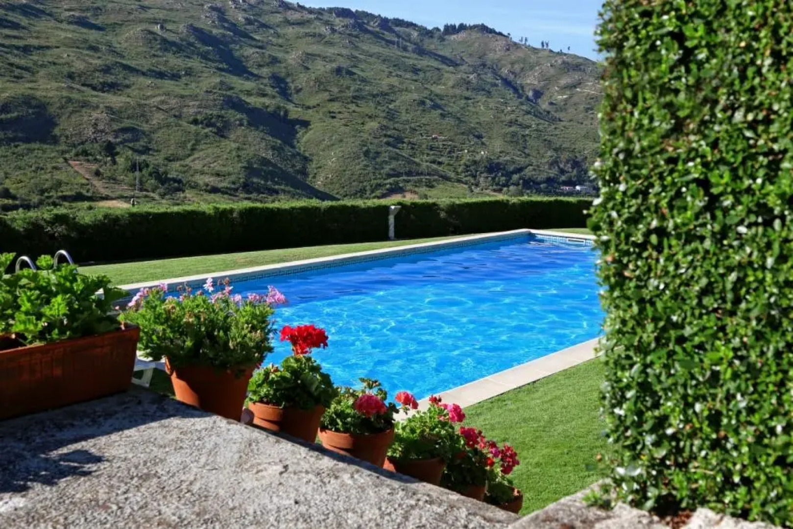 Rivatur - Explorações Turísticas Lda