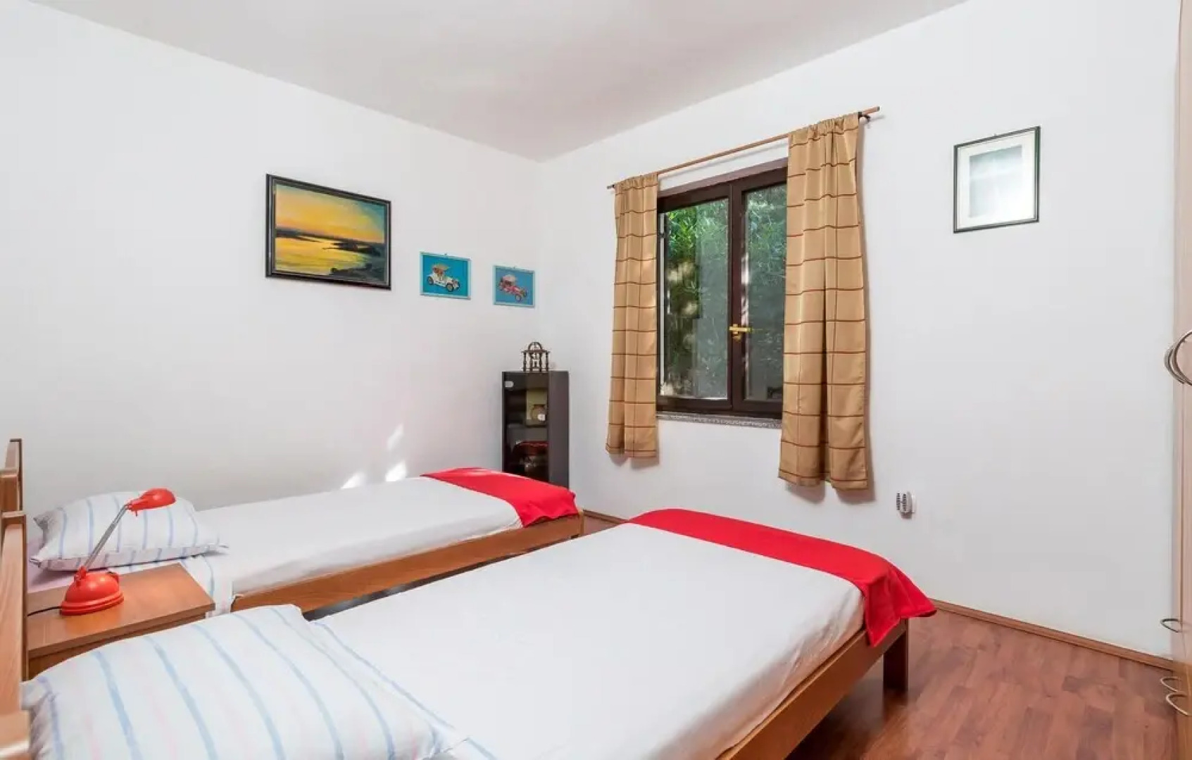 Awesome Home in Starigrad With Wifi and 2 Bedrooms