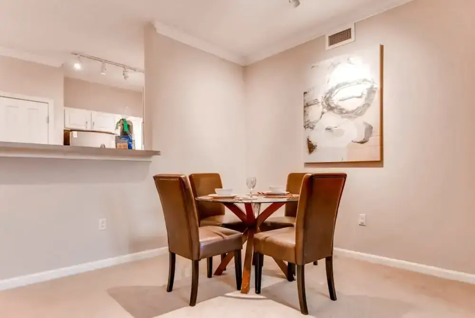 Bluebird Suites in Downtown Providence