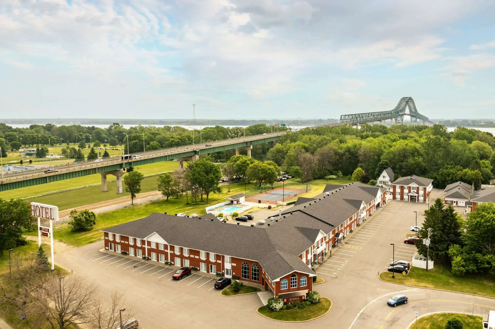 Les Suites de Laviolette, an Ascend Collection Hotel