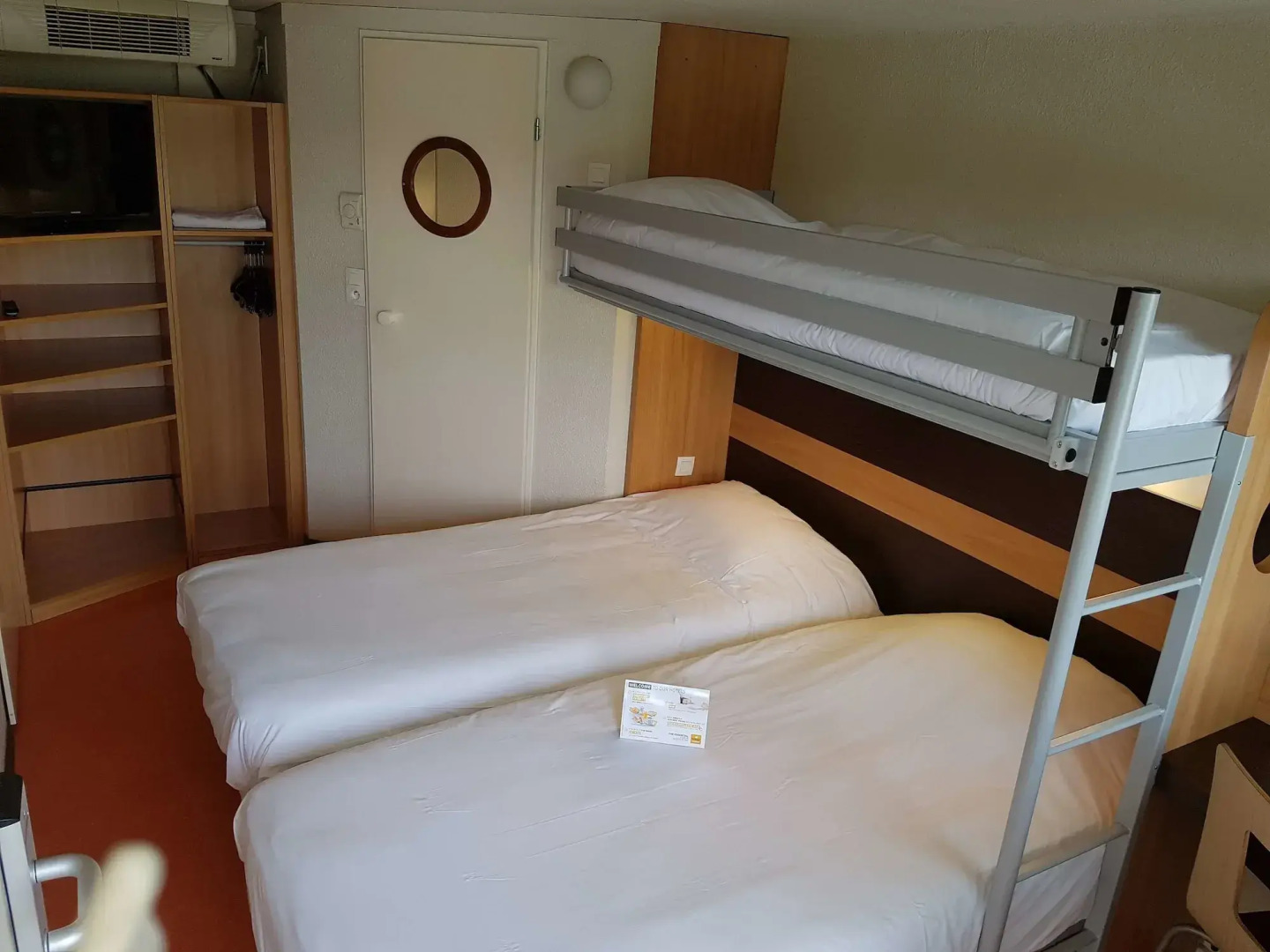 Première Classe Amiens Est - Glisy