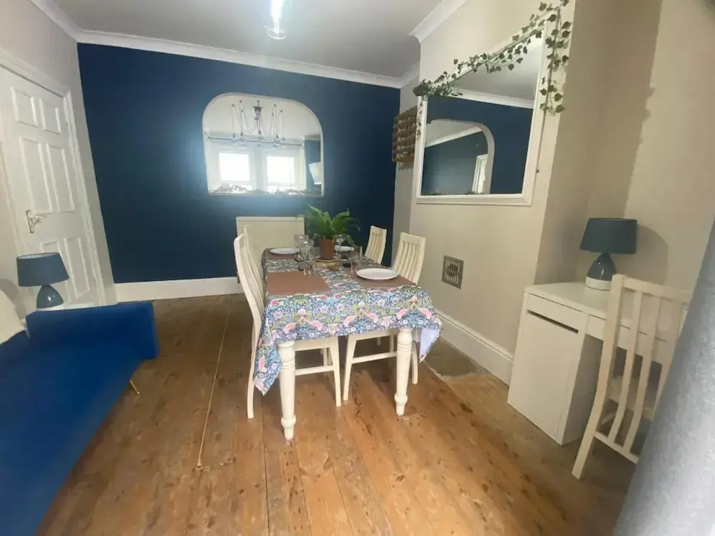 Seaview 2 Bedroom House Sleeps 5 -pets Ok -wifi