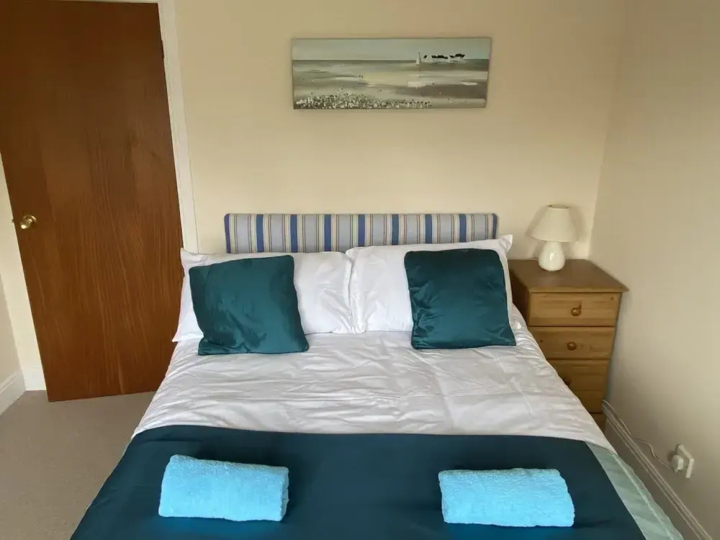 Santa Rosa - 4 Bedroom Holiday Home