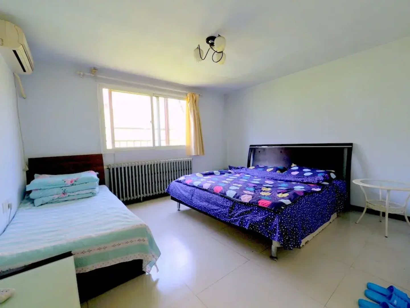 First Met Hostel