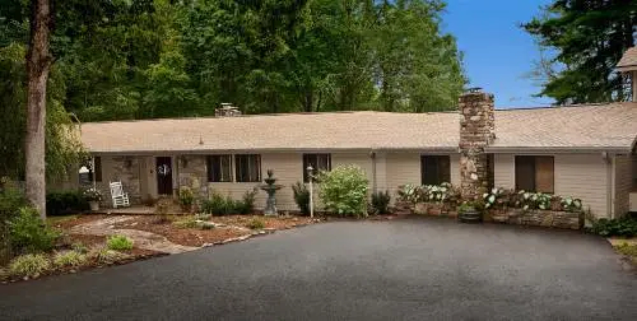 Acorn Bed And Breakfast at Mills River