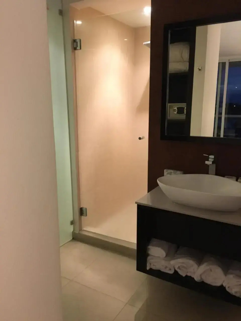 The Suite Playa Blanca