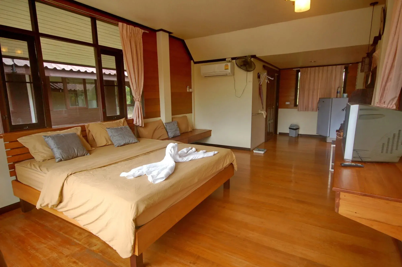 Nicslongstay Hotel