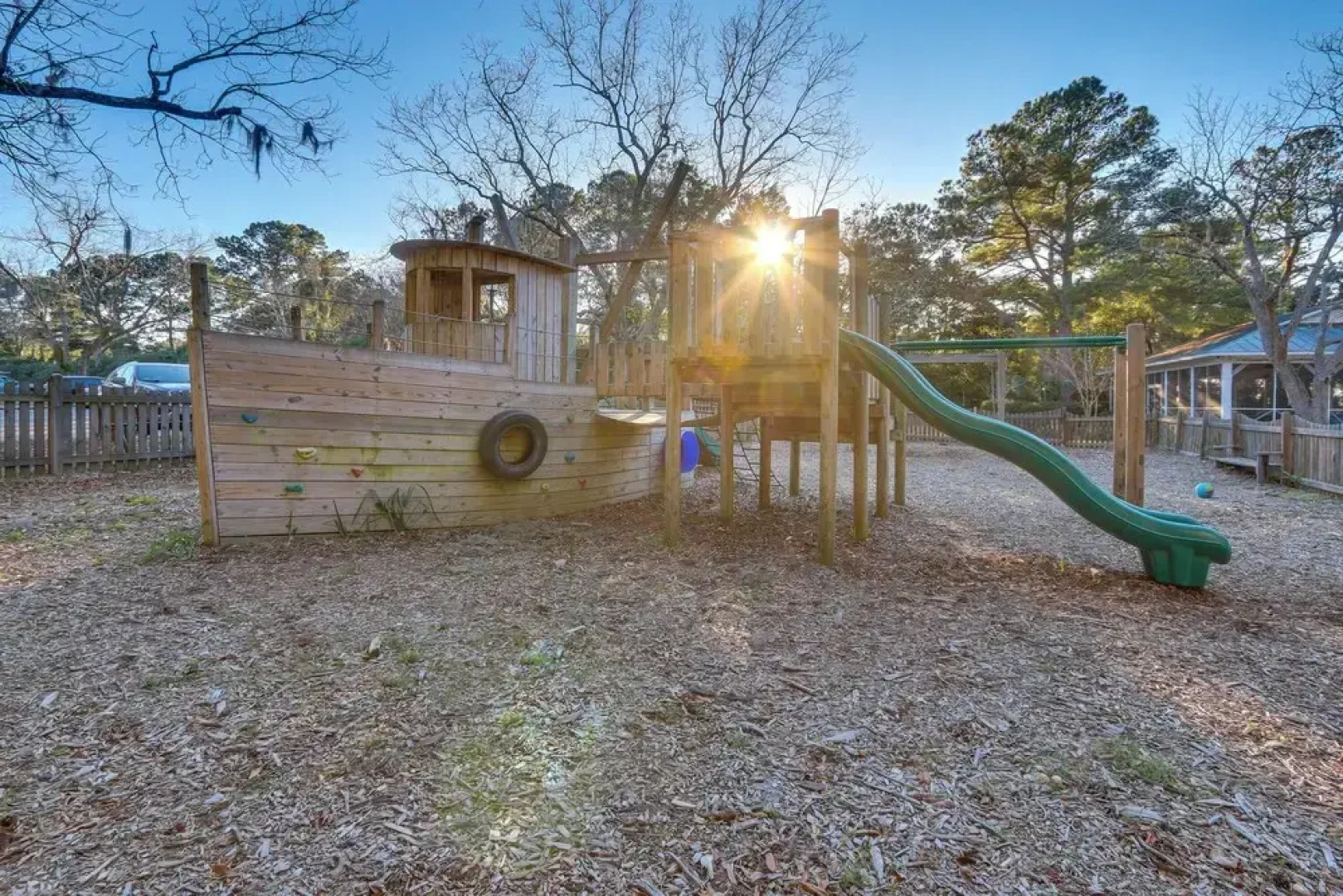 Waterfront Home on Dataw Island: Golf & Amenities!