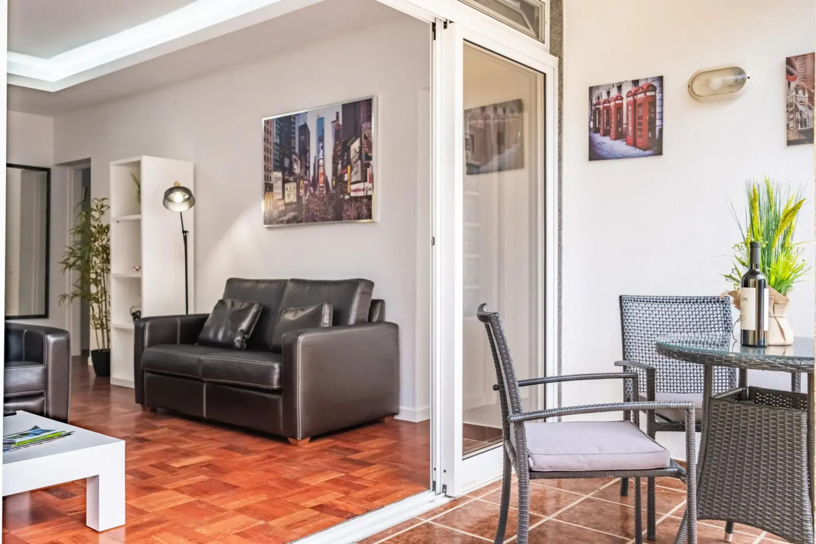 Cani o Sea Garden by Homie