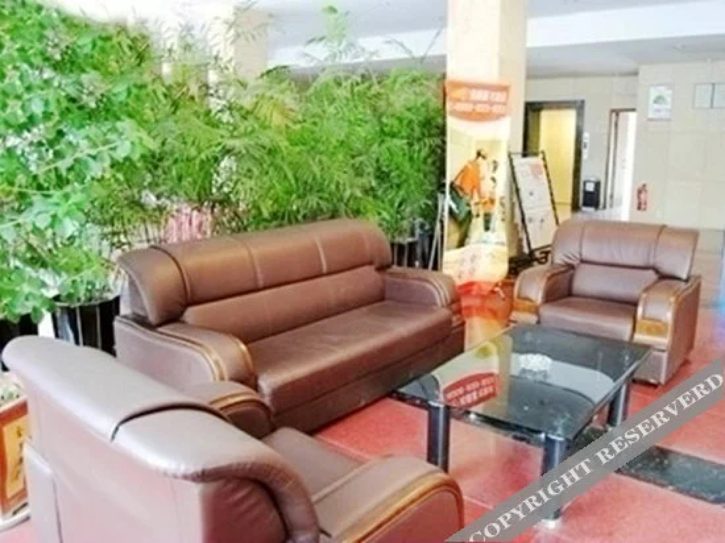 tanzousiluqiaoquyaxiyabinguan