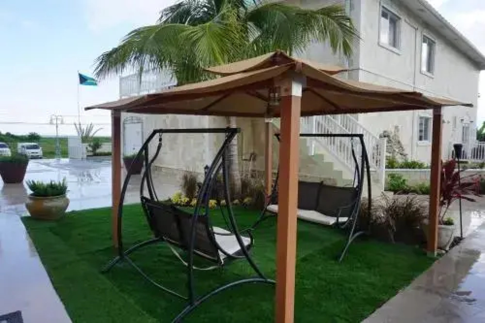 SeaBreeze Vacation Villas & Country Club