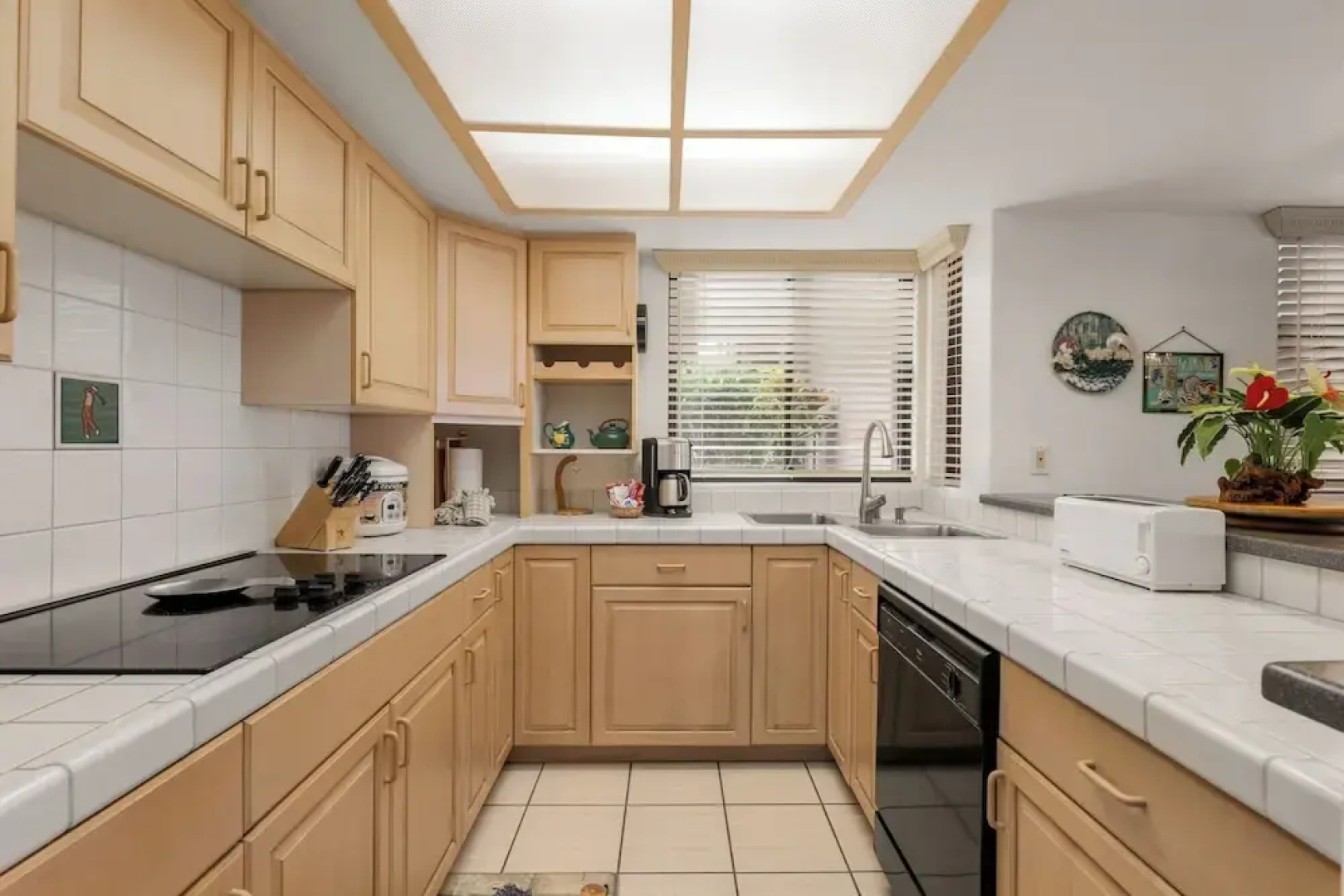 Kohala Coast Vacation Rental by OUTRIGGER