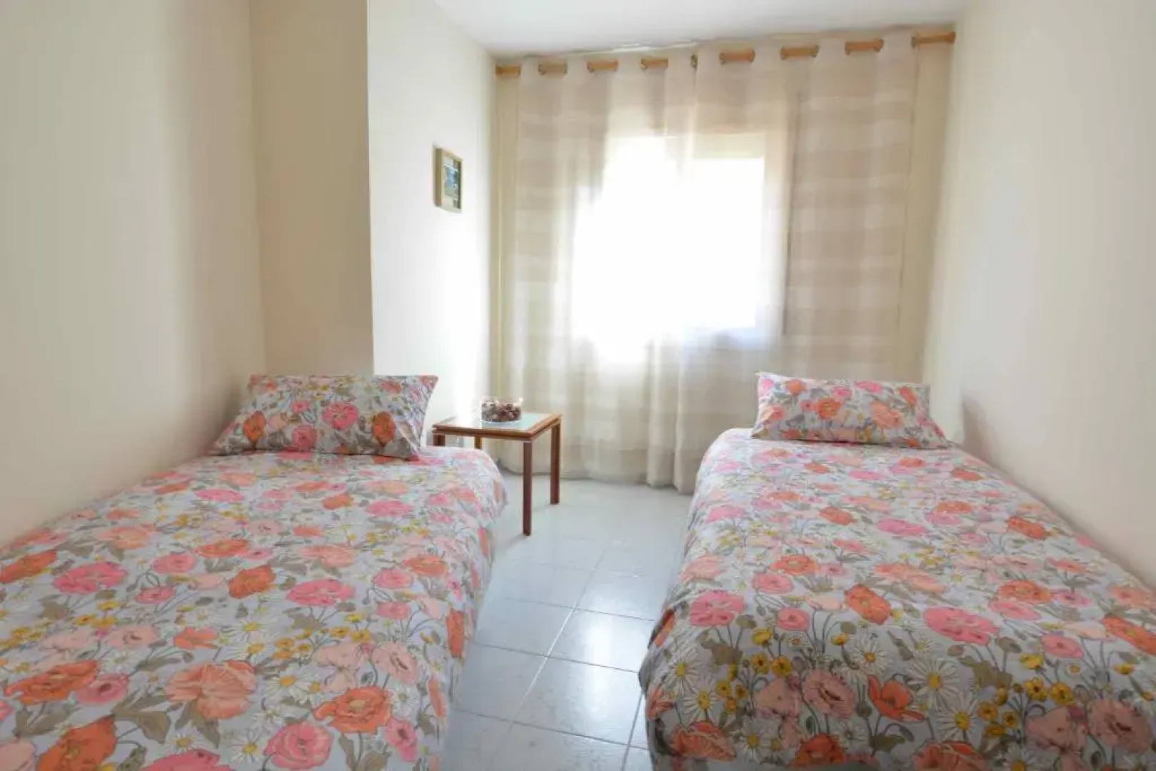 Reus Bedrooms 2 habitaciones con baño privado y cocina compartida