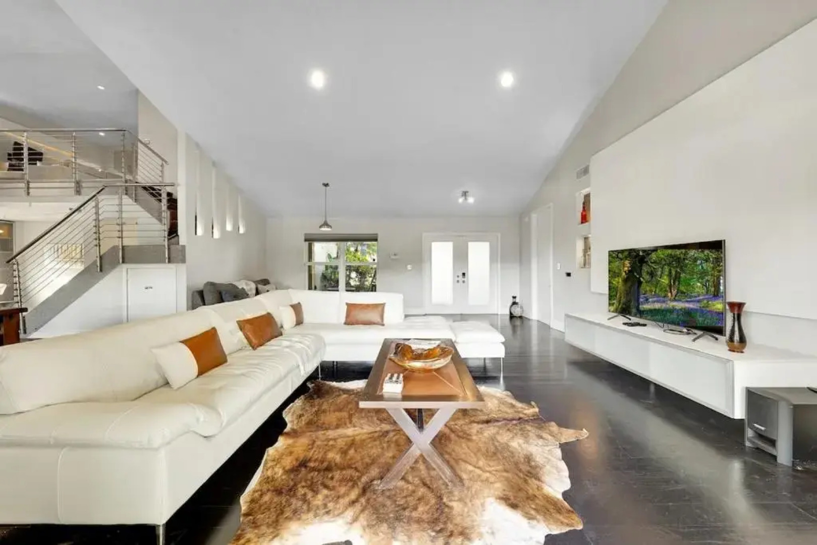 Blue stone lake home by PMI