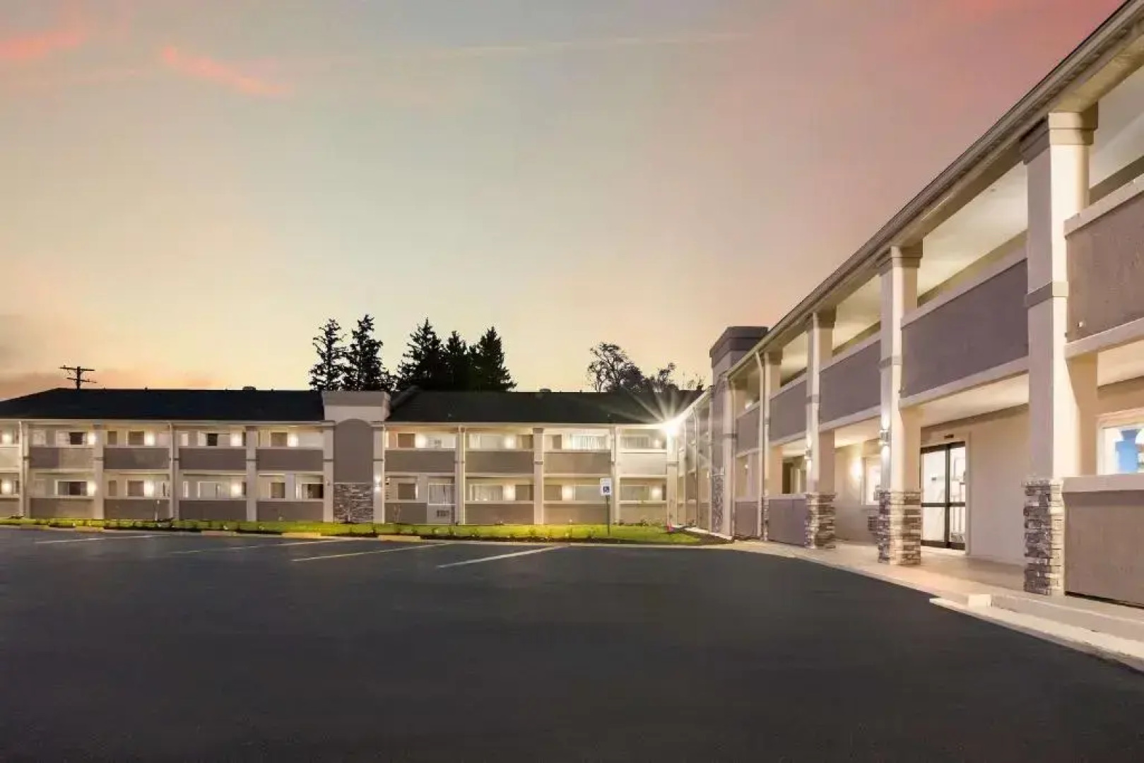 Rodeway Inn East Lansing University Area