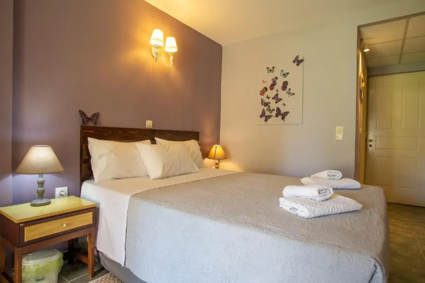 Tellis Holiday Rooms