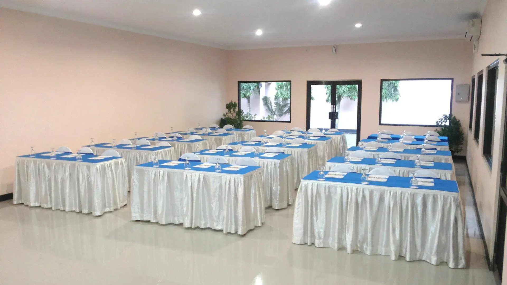 Atrium Resort & Hotel