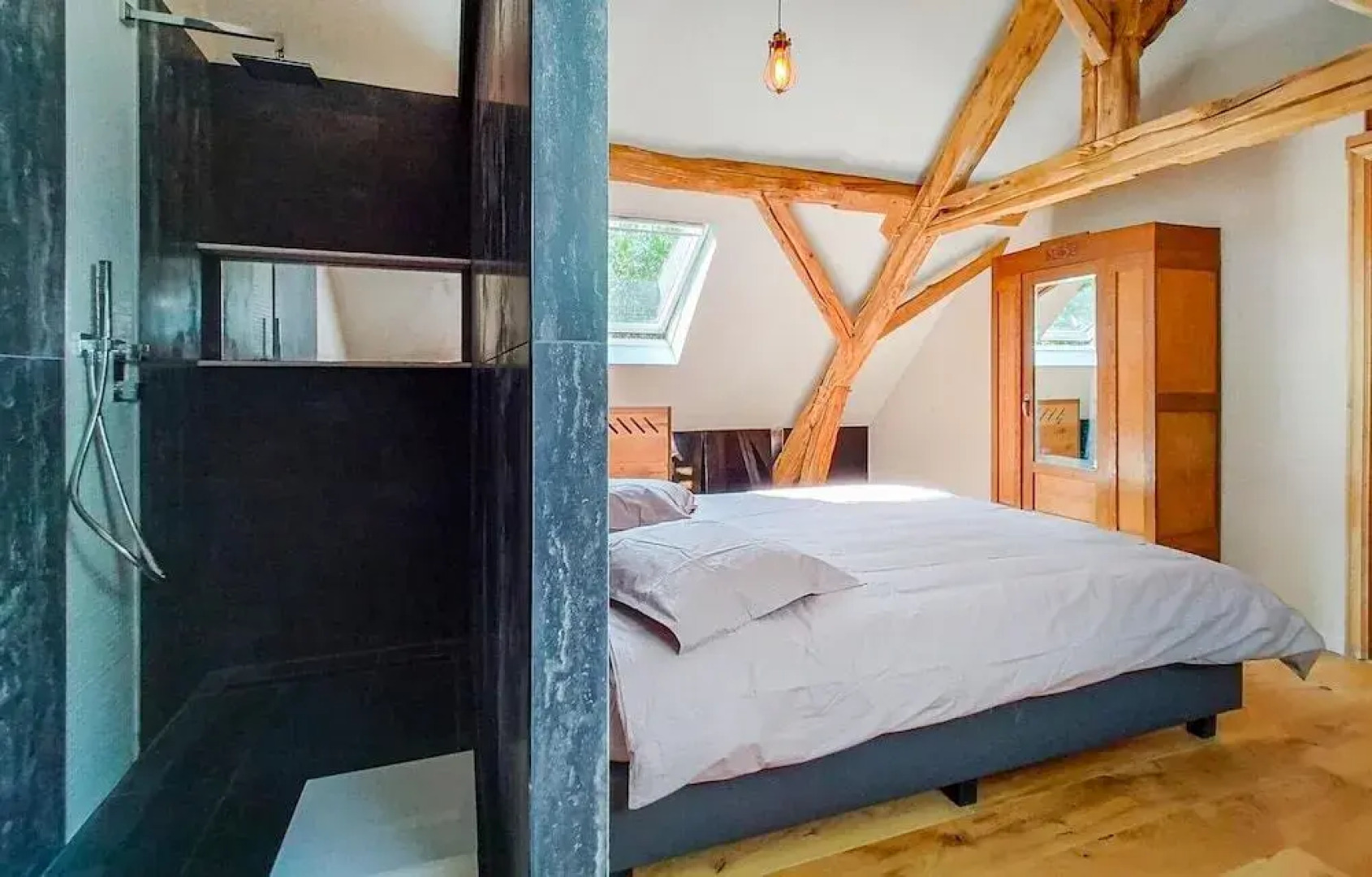 Nice Home in Knesselare With 6 Bedrooms and Wifi