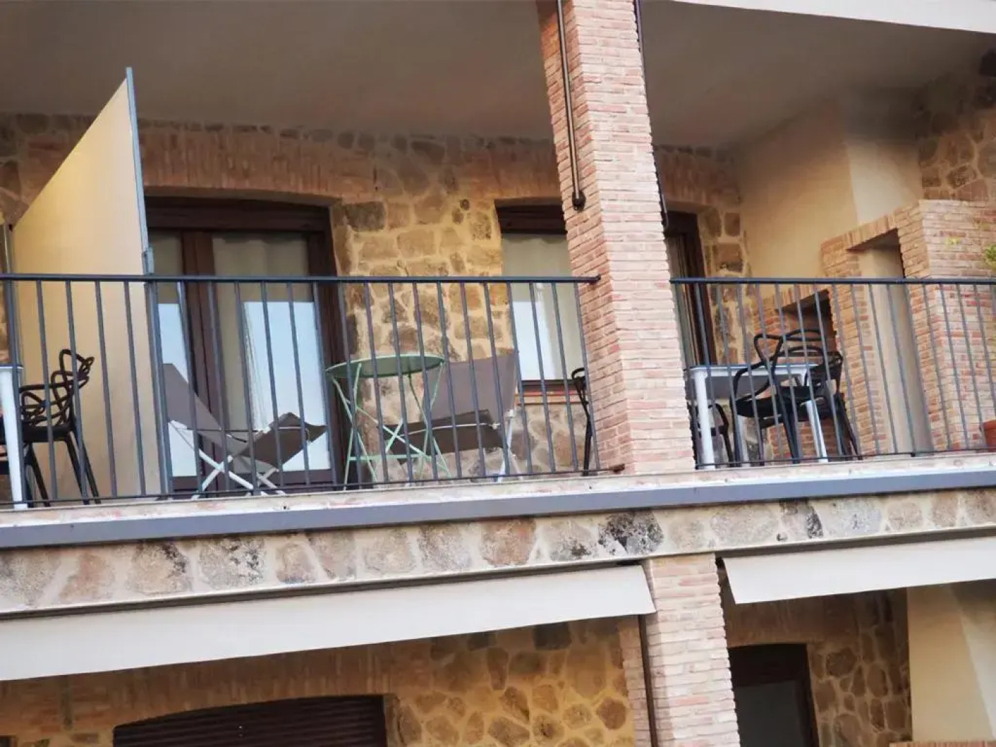 Apartamentos rurales Posada de Monfragüe con jacuzzi