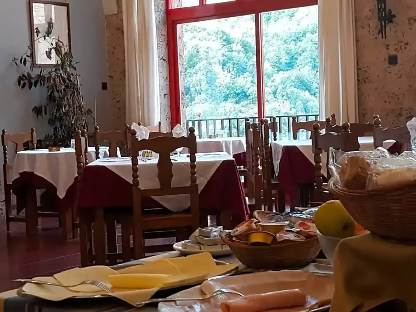 Hostal Monasterio de Valvanera