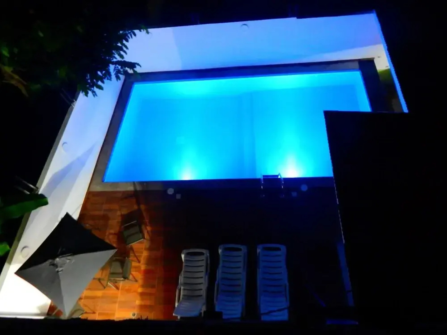 Leito Inn