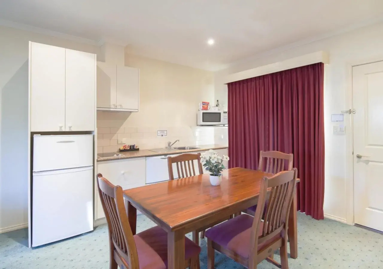 Best Western Crystal Inn