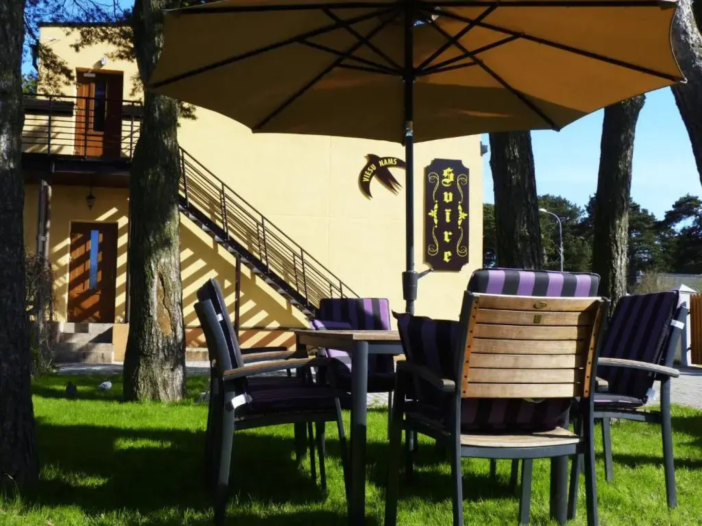 Viesu nams "Svīre-10"