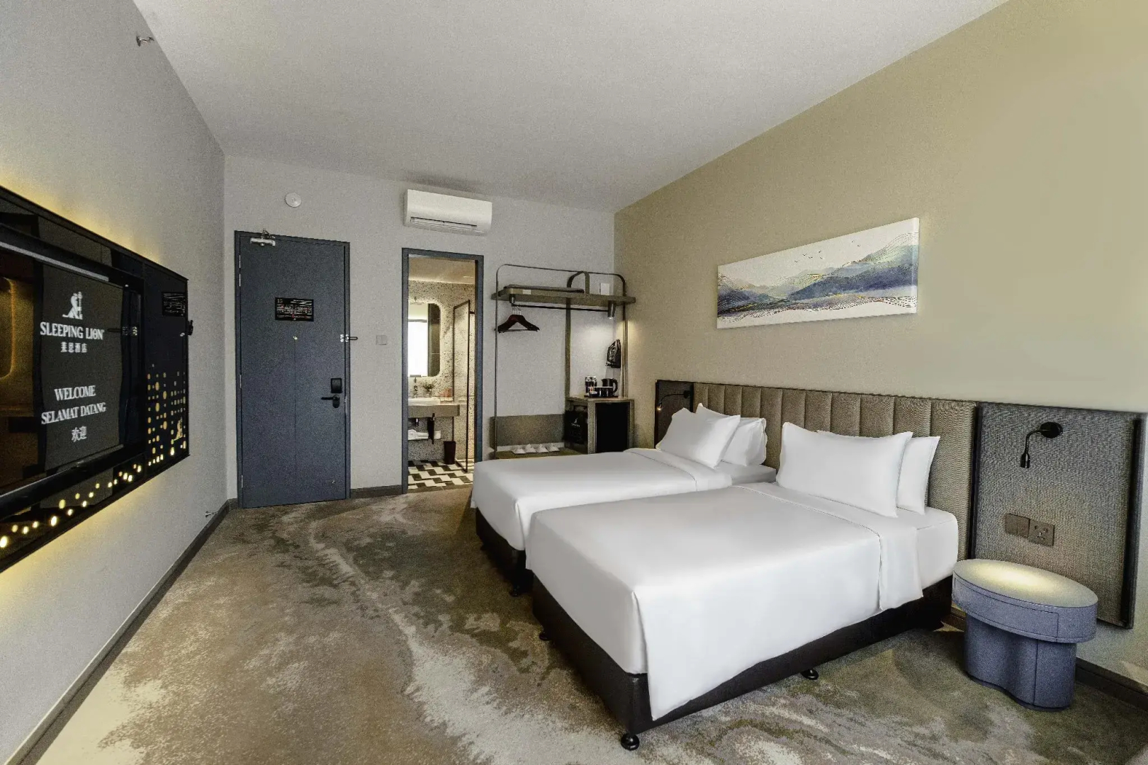 Sleeping Lion Suites
