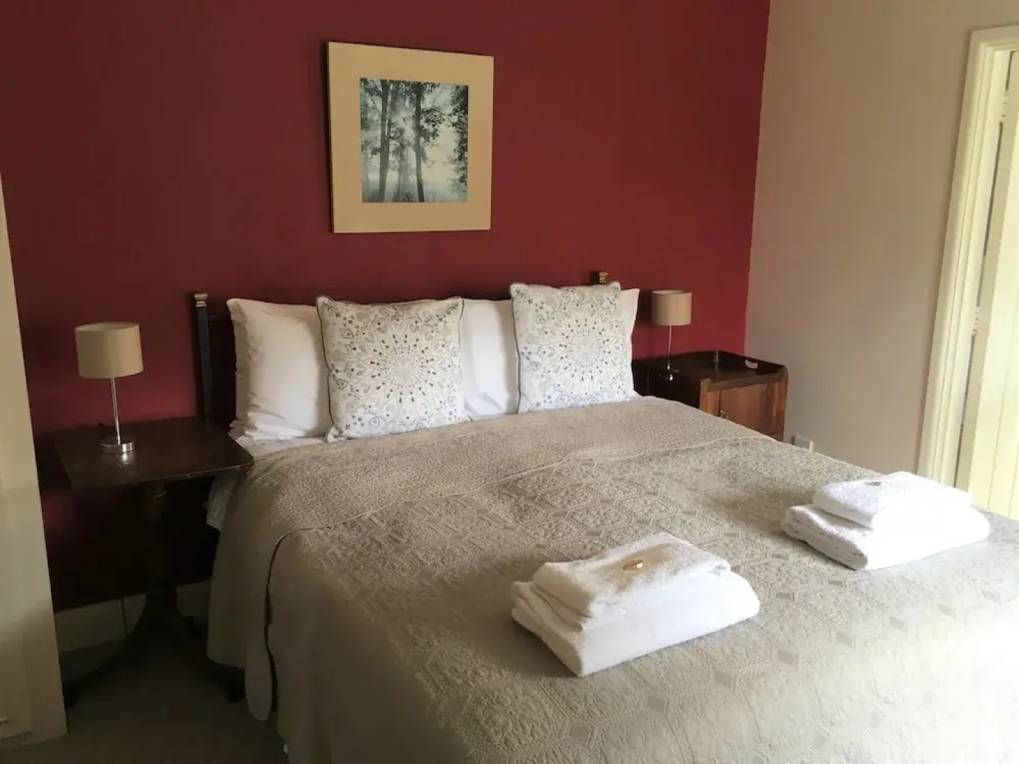 Gorselands Hall Bed and Breakfast