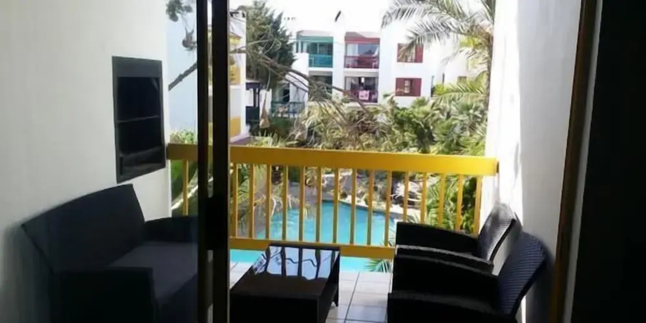 Mykonos Holidays @ Club Mykonos