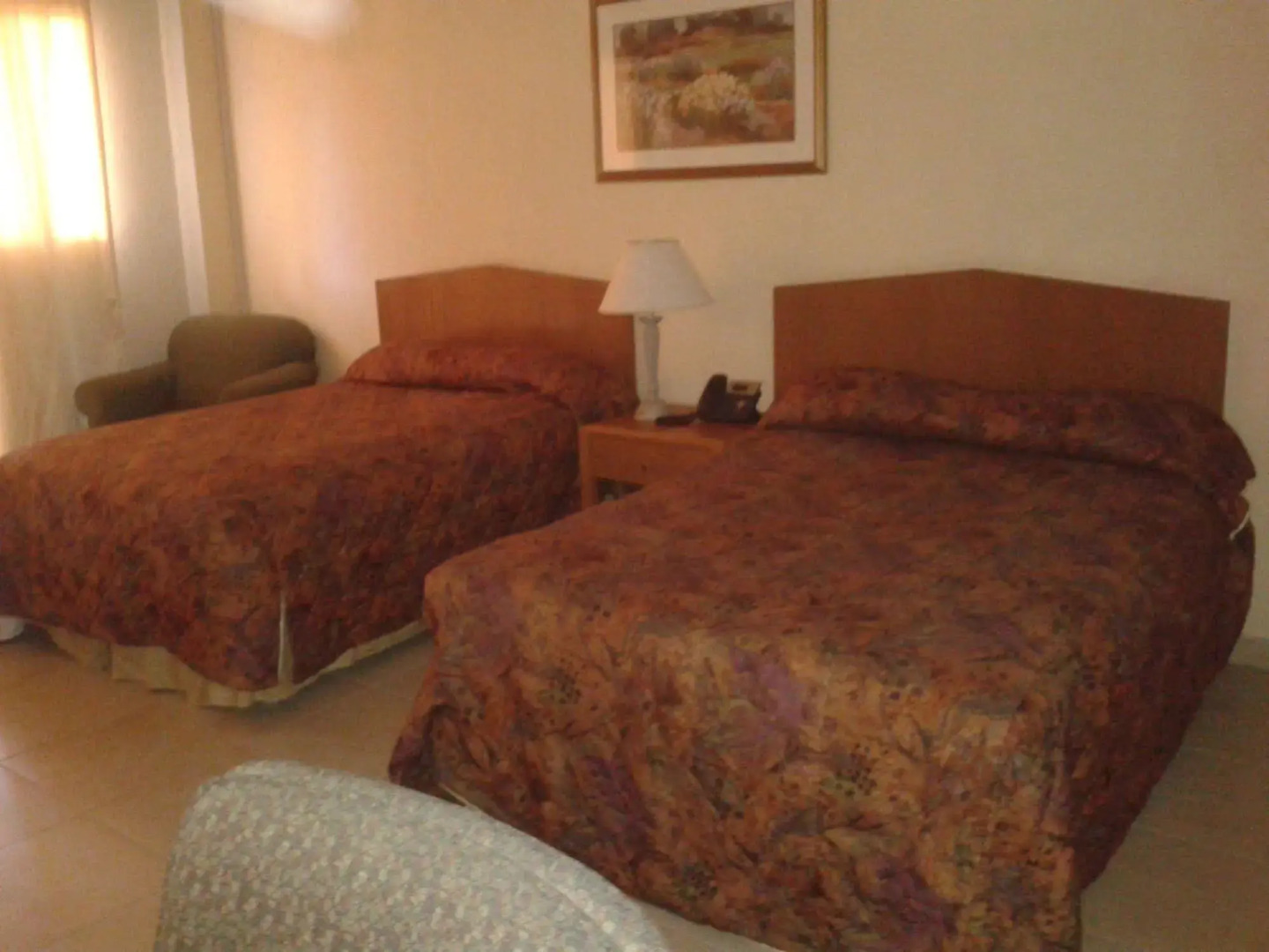 Le Monte Cristo Hotel & Suites