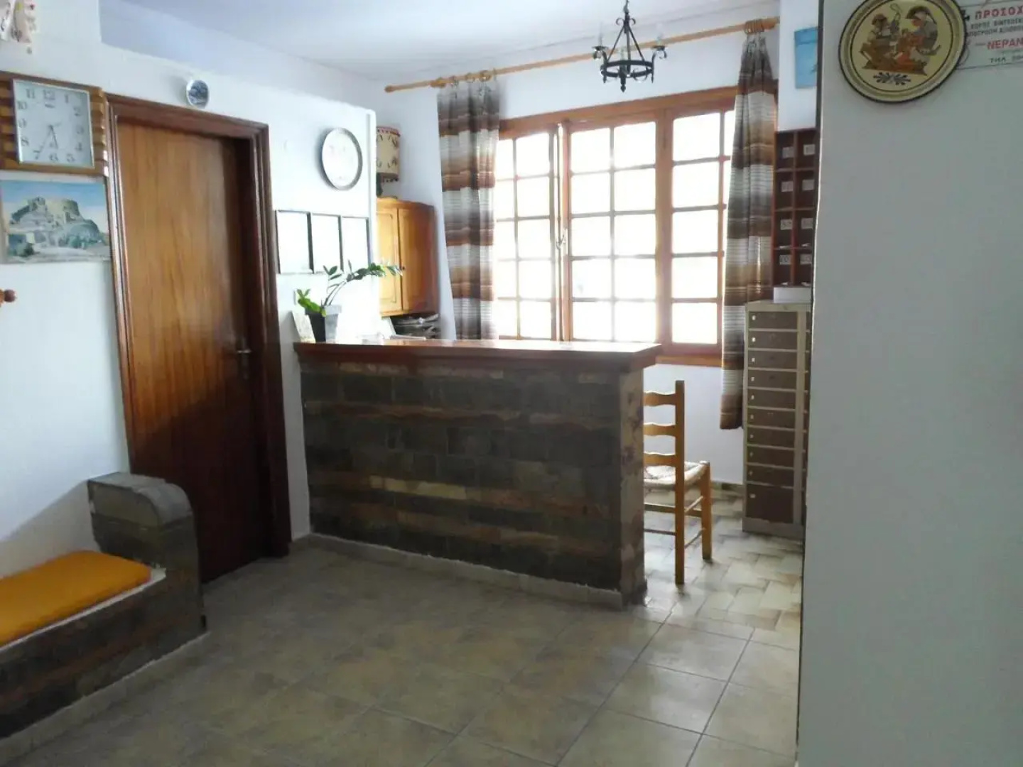 Mavroforos Hotel