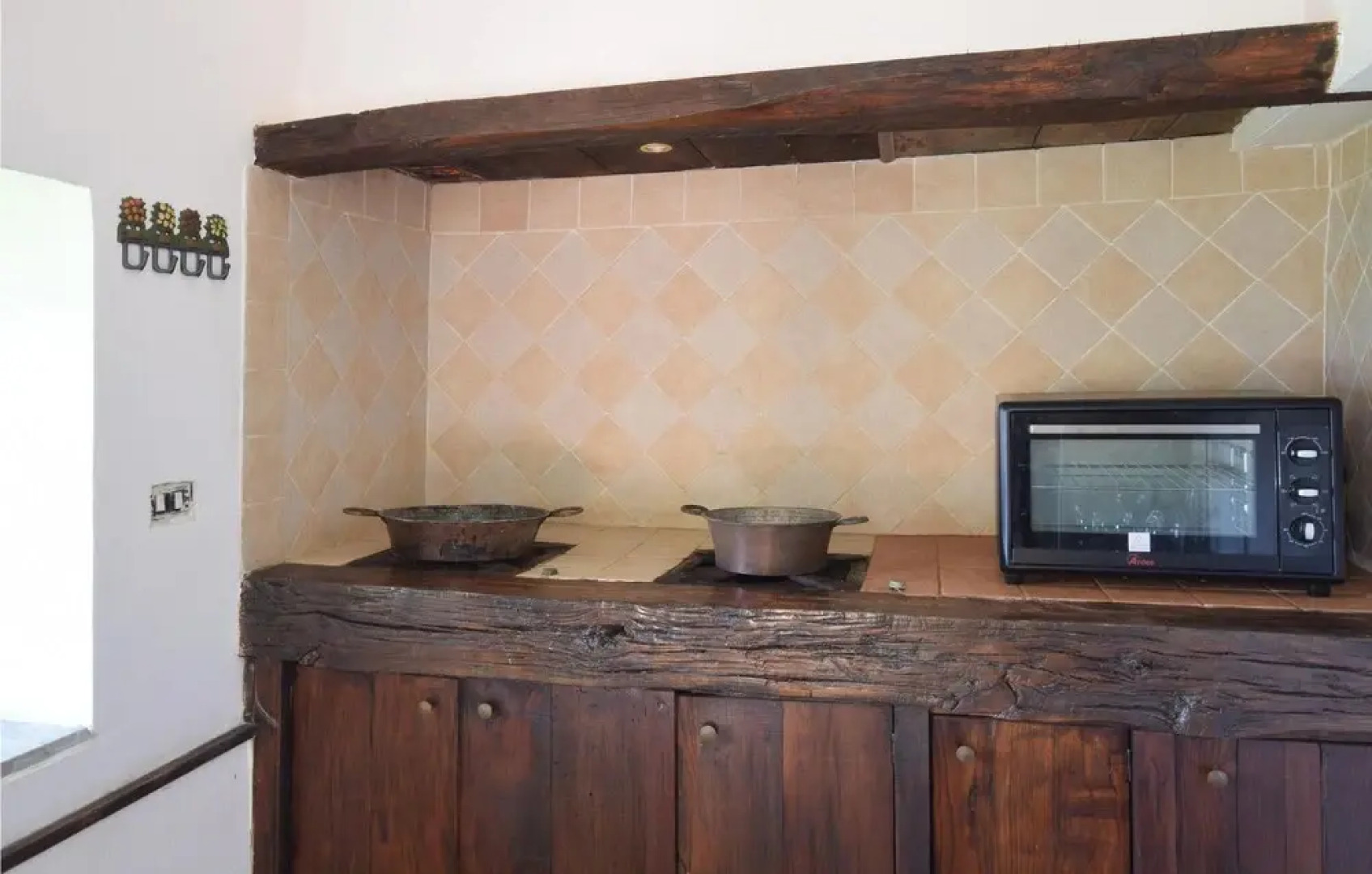 Nice Home in Montalto Uffugo With Outdoor Swimming Pool, Wifi and 5 Bedrooms