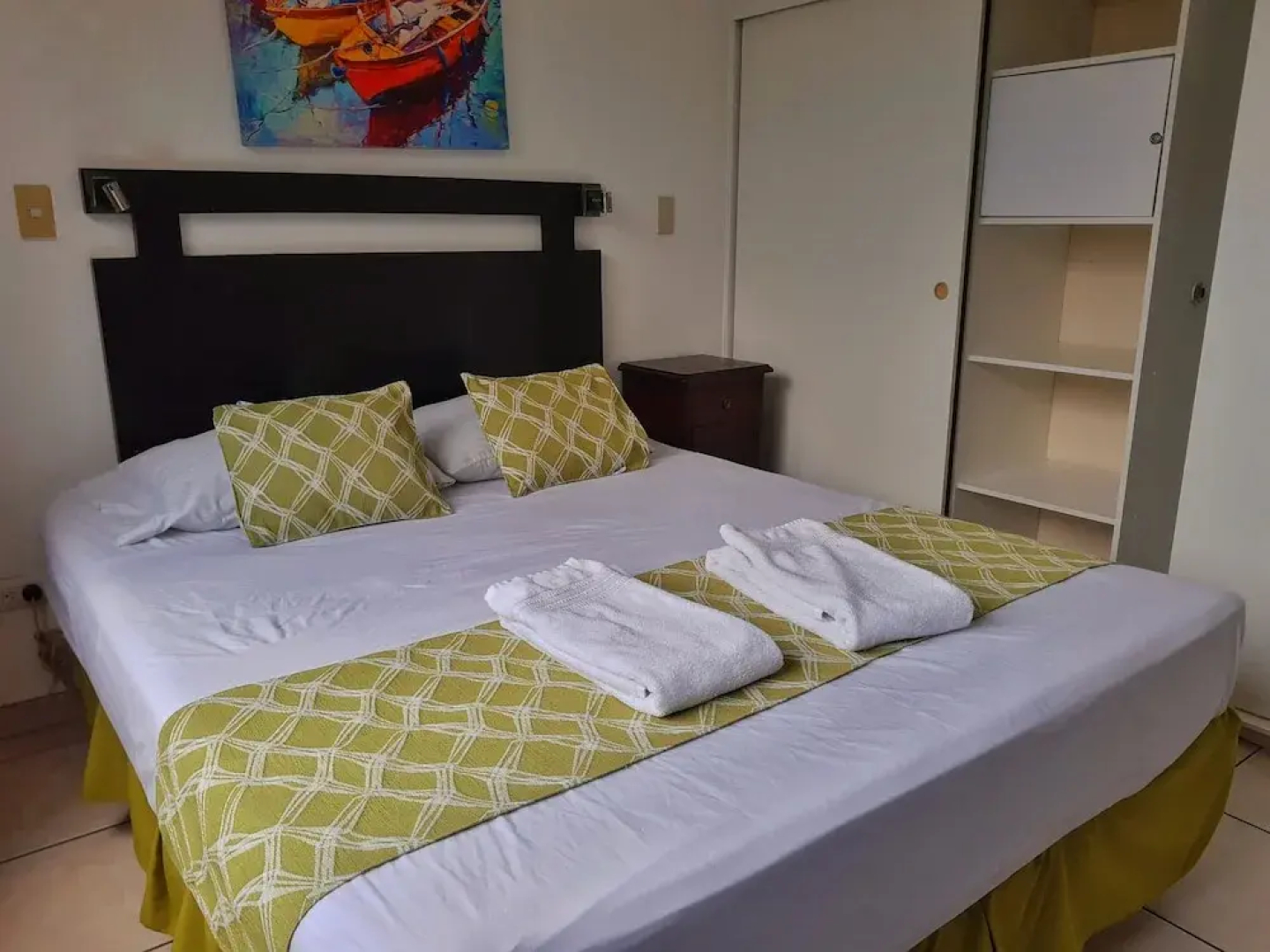 Suites & Apartments San Benito Flats
