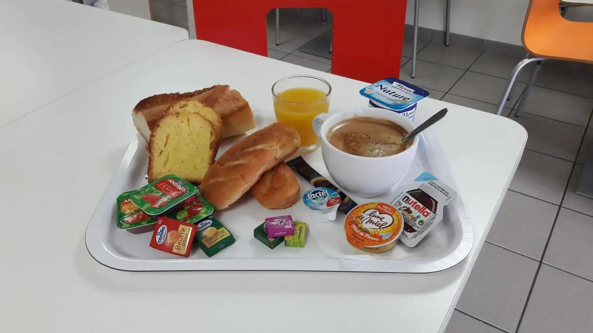 FASTHOTEL Reims Est - Taissy