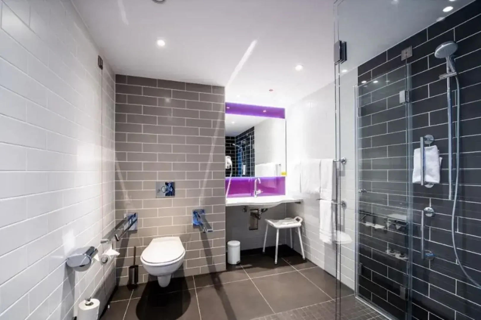 Premier Inn Cologne City Sud Hotel