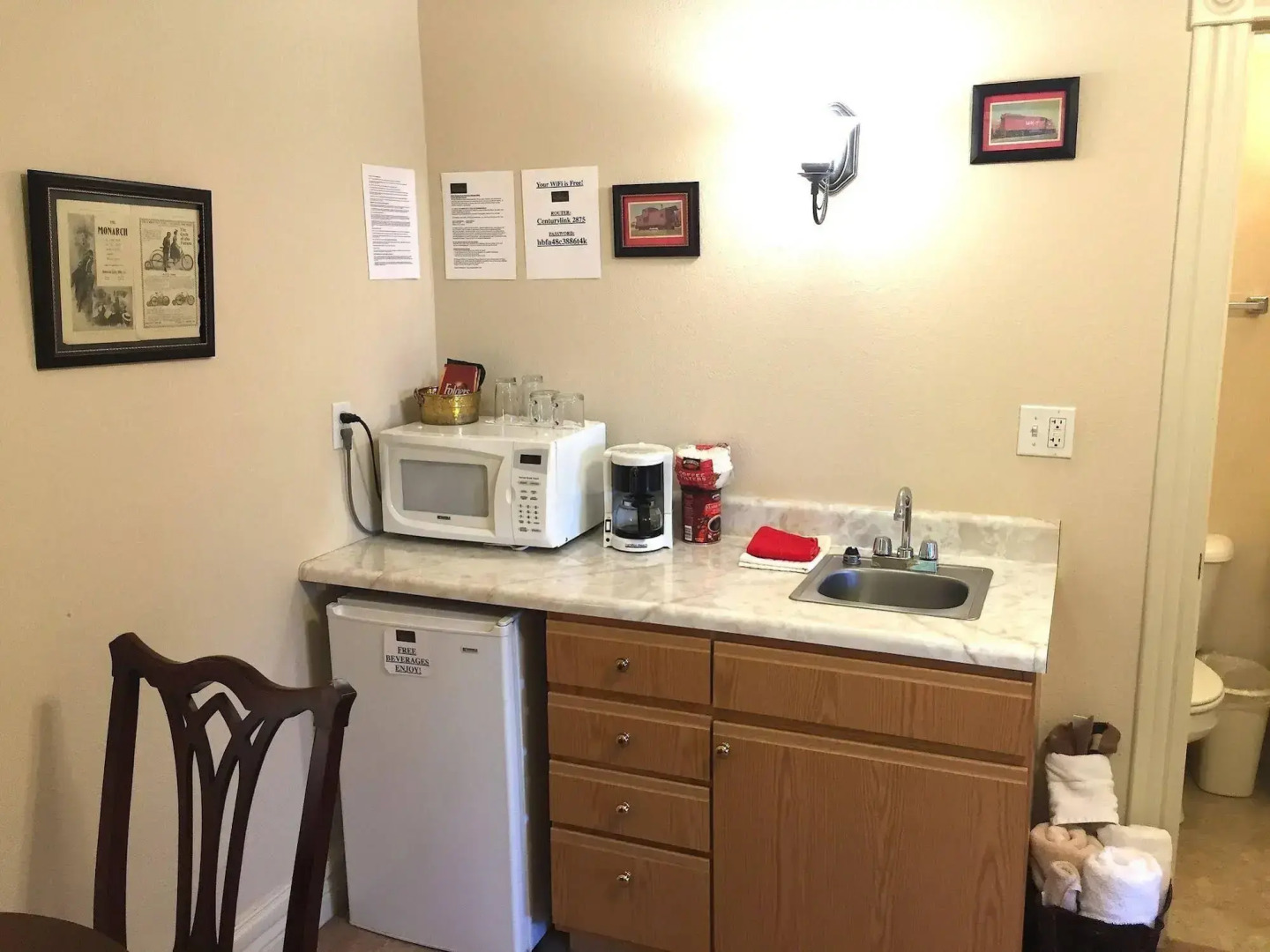 Hermann Crown Suites