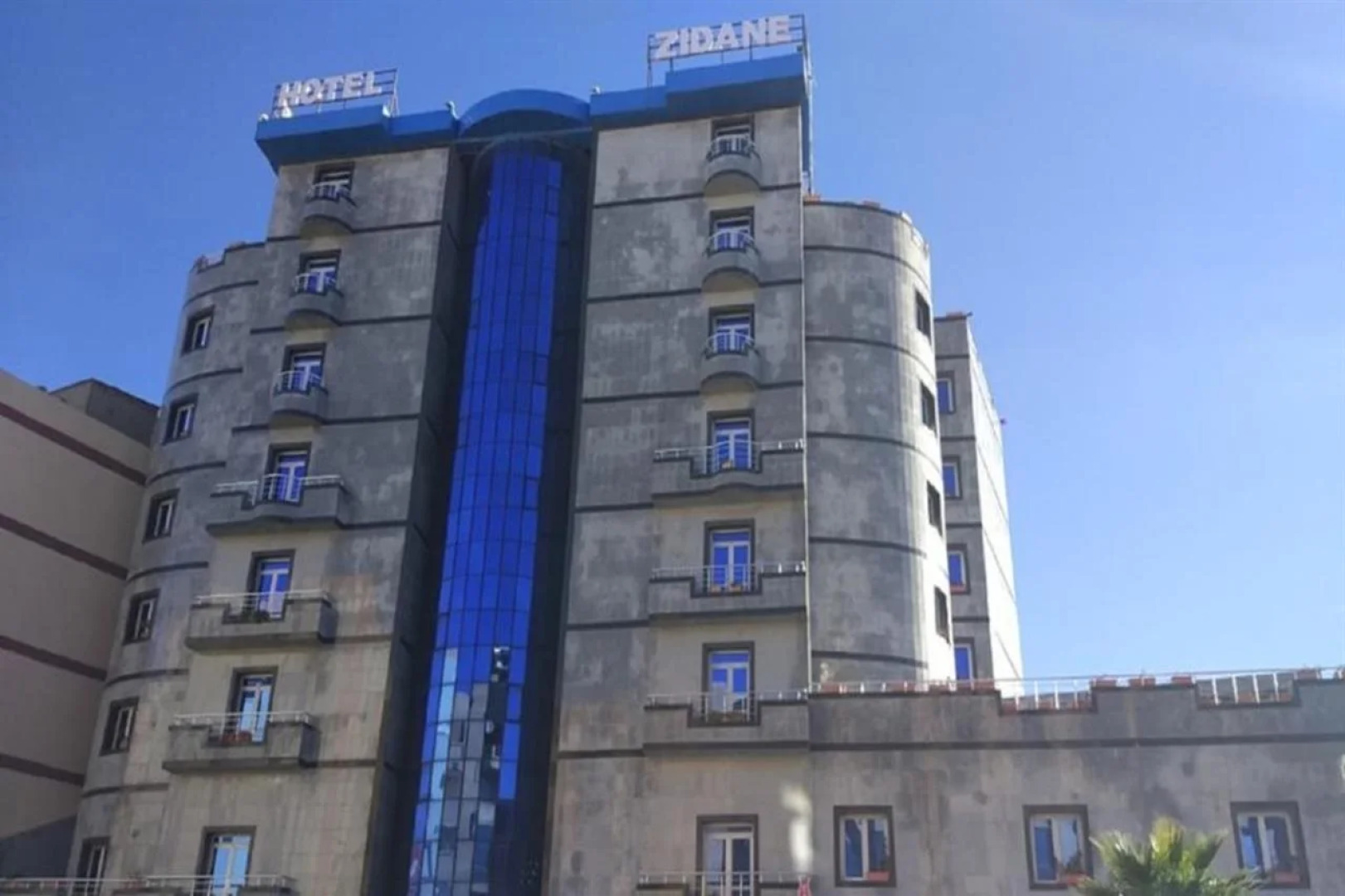 Hotel  Zidane